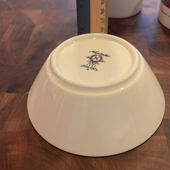 4 pieces Noritake Royal Hunt. Creamer, cup, small bowl, ramekin. EUC - Picture 8 of 11